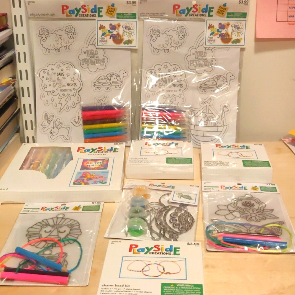 New!Kids Crafts lot 5+! Playside creations crafts Lot of 9